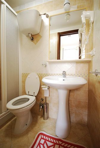 Hostal Emanuela Roma